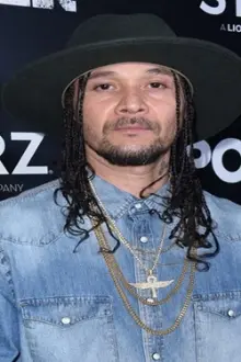 Bizzy Bone como: Chetty