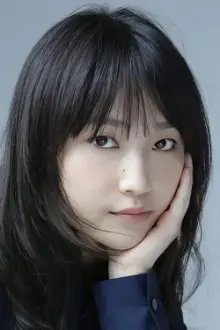 Riho Sayashi como: 