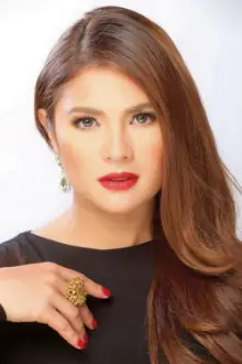 Vina Morales como: Bing