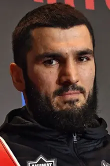 Artur Beterbiev como: 