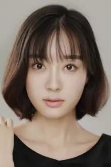 Yang Yue como: Mu Ruona
