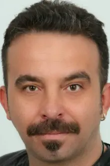 Mustafa Şen como: 