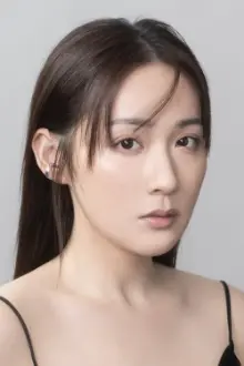 Sofiee Ng Hoi-yan como: Yeesa Cheung