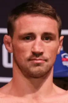 Brendan Loughnane como: 