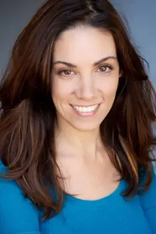 Natalie Avital como: Briar