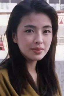 May Lo Mei-Mei como: Joey