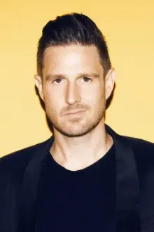 Wil Anderson como: Self - Host