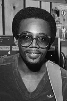 Bernard Edwards como: Bass Guitar