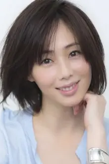 Waka Inoue como: Shiori Nakado