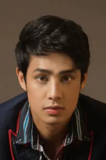 Donny Pangilinan como: Ino / Domino Urbano