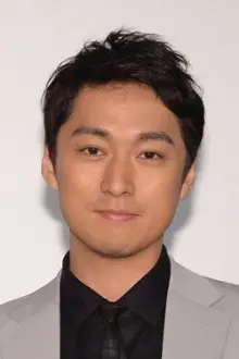 Dai Watanabe como: Kazuyuki Ichinose