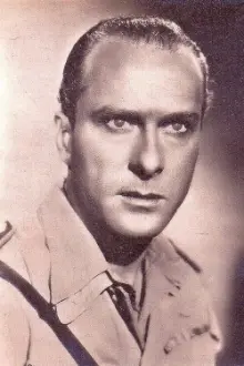 Elio Steiner como: Don Giacinto Castaldi