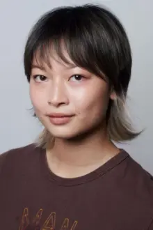 Gemma Chua-Tran como: Willow (voice)