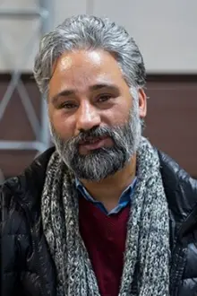 roholah zarif como: Director