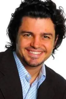 Rodrigo Brassoloto como: Carlão