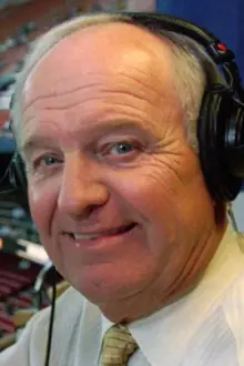 Dave Niehaus como: Self - Narrator / Announcer