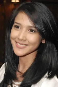 Tika Putri como: Andini Zulaikha