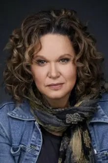 Leah Purcell como: Ela mesma