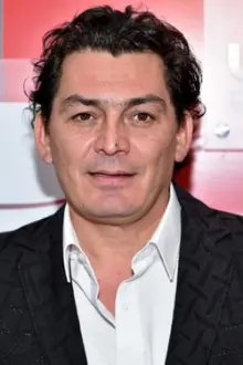 José Manuel Figueroa como: Joan Sebastian