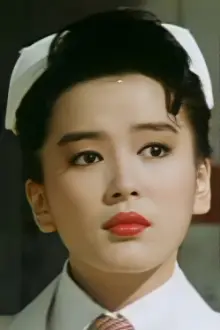 Charine Chan como: Bitchy Air Hostess