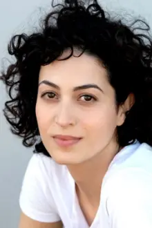 Sabrina Amali como: Rasha