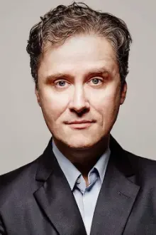 Richard Fidler como: Ele mesmo