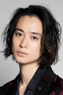 Shota Totsuka como: Himura Naoya