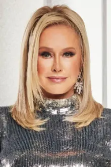 Kathy Hilton como: 