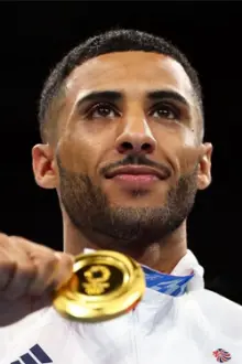 Galal Yafai como: 