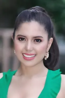 Isabelle De Leon como: Patricia Mirasol