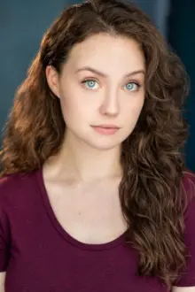 Emily Grace Dunn como: Aoife