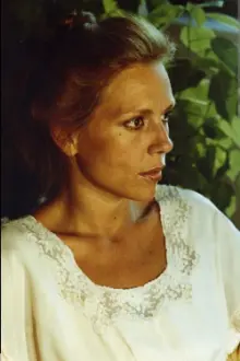 Francesca De Sapio como: Olga