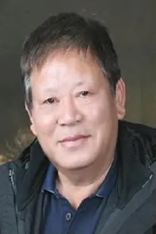 Kuk-Jeong-Hwan como: The Boss