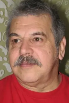 Pedro Altamirano como: Chilín