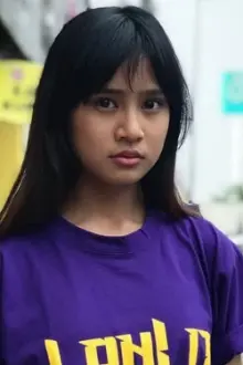 Erissa Puteri como: Tengku Natasha