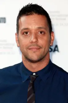 George Stroumboulopoulos como: Host