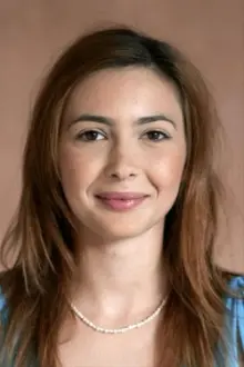 Marina Hatziioannou como: 