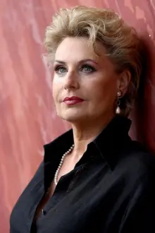 Doris Soffel  como: Geneviève