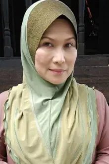 Rosnah Johari como: Syarifah