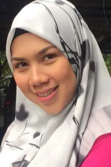 Syafnida Shuhaimi como: Nina