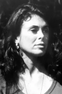 Bara Byrnes como: Joanie Nichols