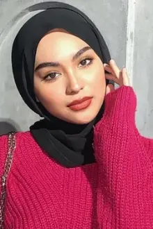 Sharifah Rose como: Rashidah