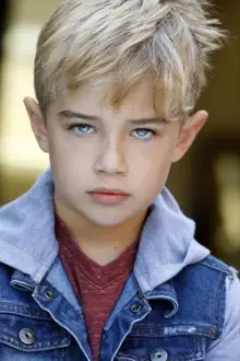 Brayden Gleave como: Miles Bennett