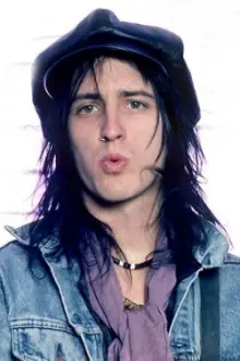 Izzy Stradlin como: 