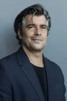 Xaver Hutter como: Vittorio Valese