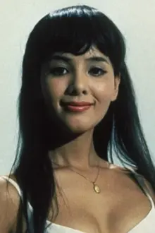 Mie Hama como: Yasuko Kijima