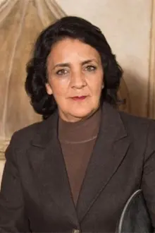 Fatima Hernadi como: Hmida's Mother