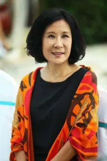 Su Xiaoming como: Jing's Mom