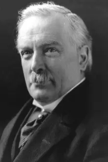 David Lloyd George como: Self (archive footage)