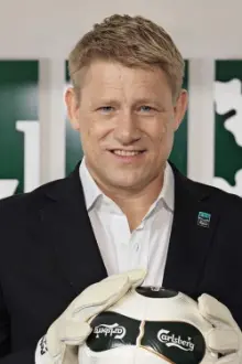 Peter Schmeichel como: Self (archive footage)